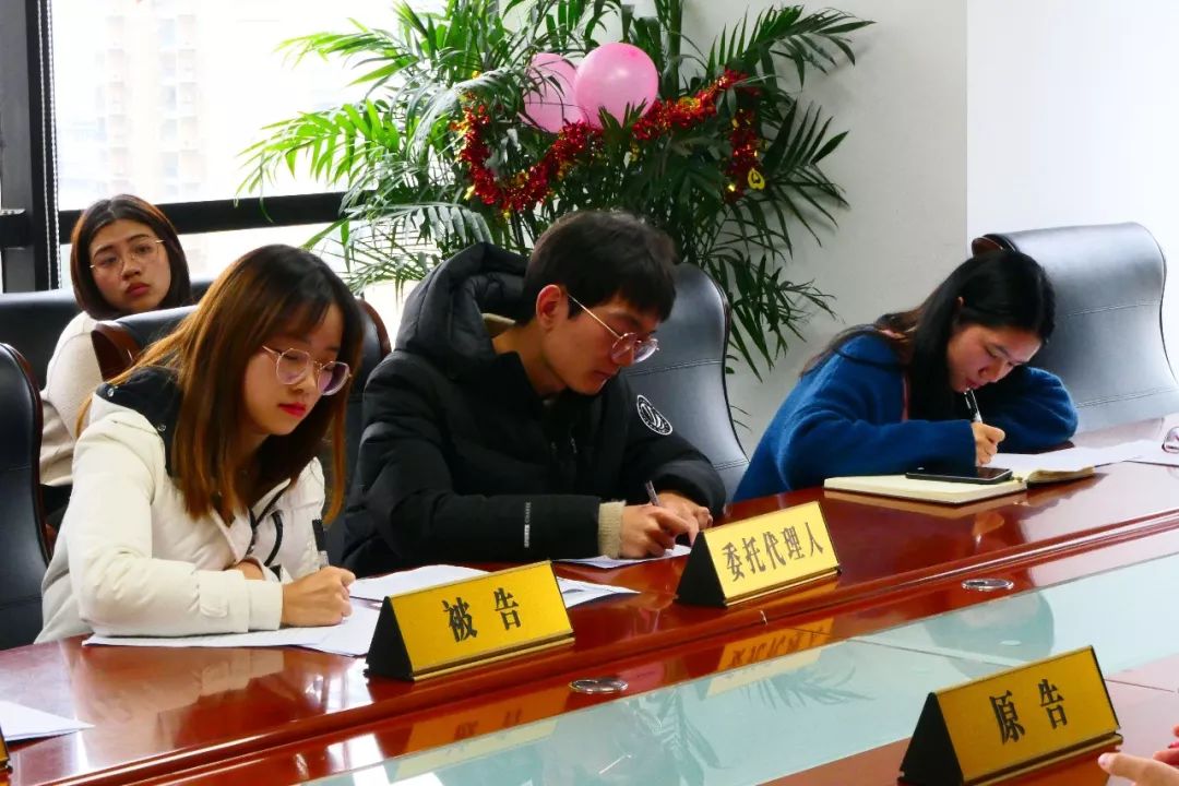 模拟法庭| 年底了，借出去的钱怎么要？(图7)