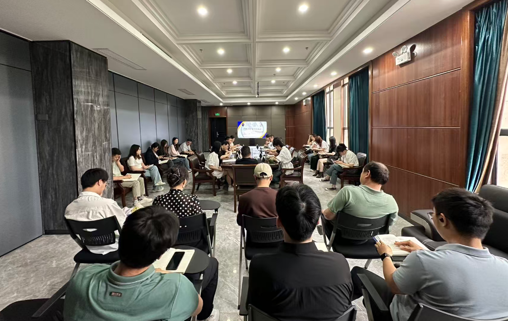 复盘精进 笃行致远|楚德律所2026年度首场律师工作复盘恳谈会圆满召开(图2) 1-2606021F32VC.png