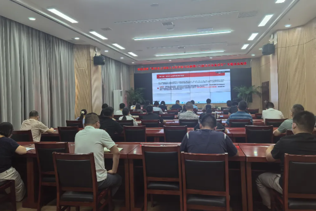 法条铺路 规则架桥——楚德律所走进湖北路桥集团建工新规讲座成功举办(图3) 1-260Q115360LT.png